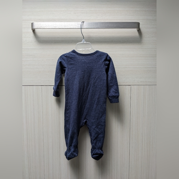 Baby shark baby pajamas 3-6 months - Picture 2 of 2